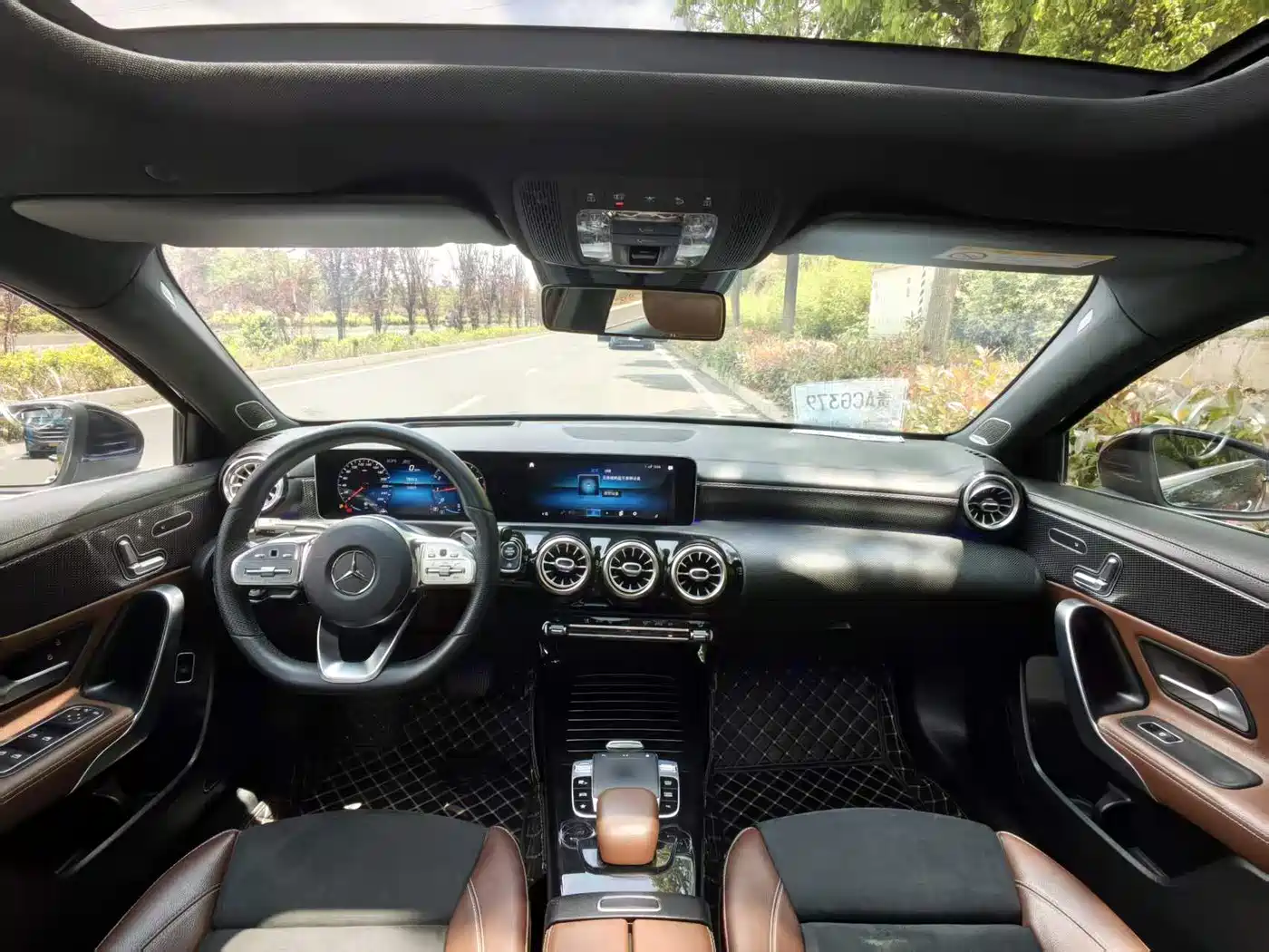 Mercedes-Benz A-Class 2019 A 200 L Sport Sedane Pioneer Special Edition фото 9