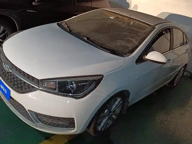 chery arrizo-5
