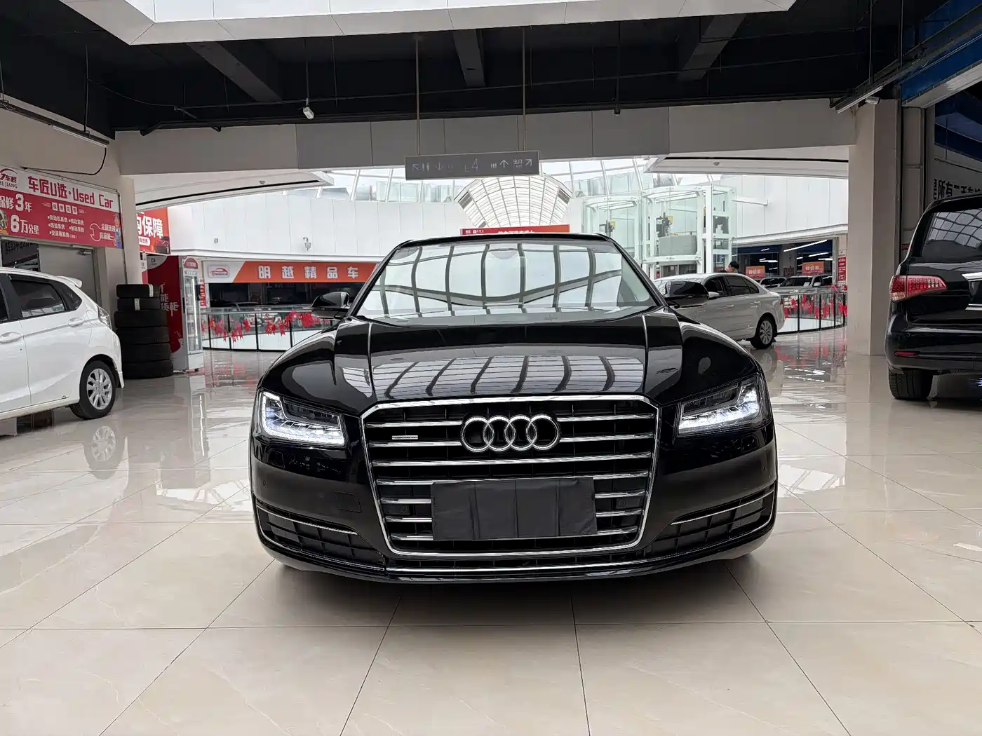 Audi A8 2014 A8L 45 TFSI quattro Luxury фото 2