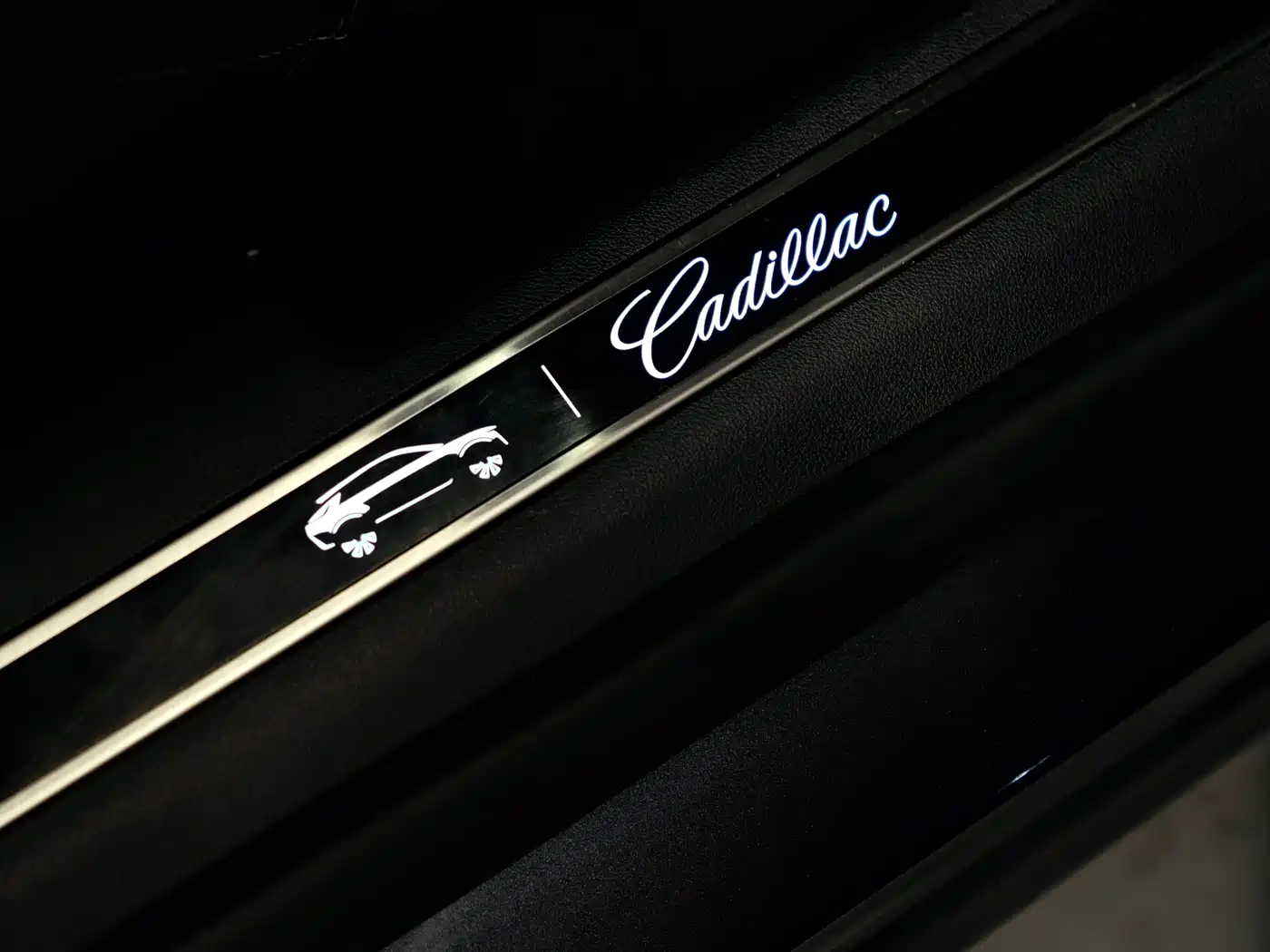 Cadillac IQ Rui Ge 2022 All-Wheel Drive High Performance Premium Edition фото 17