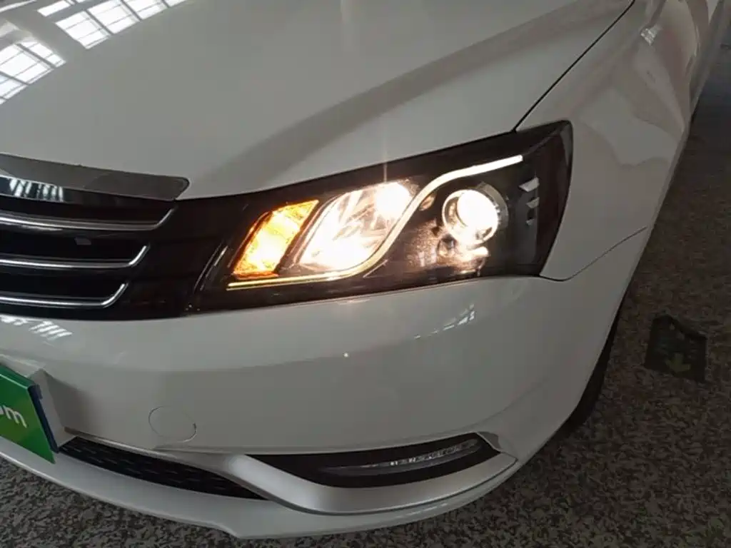 Geely Emgrand 2016 2016 Sedan 1.5L Manual Fashion