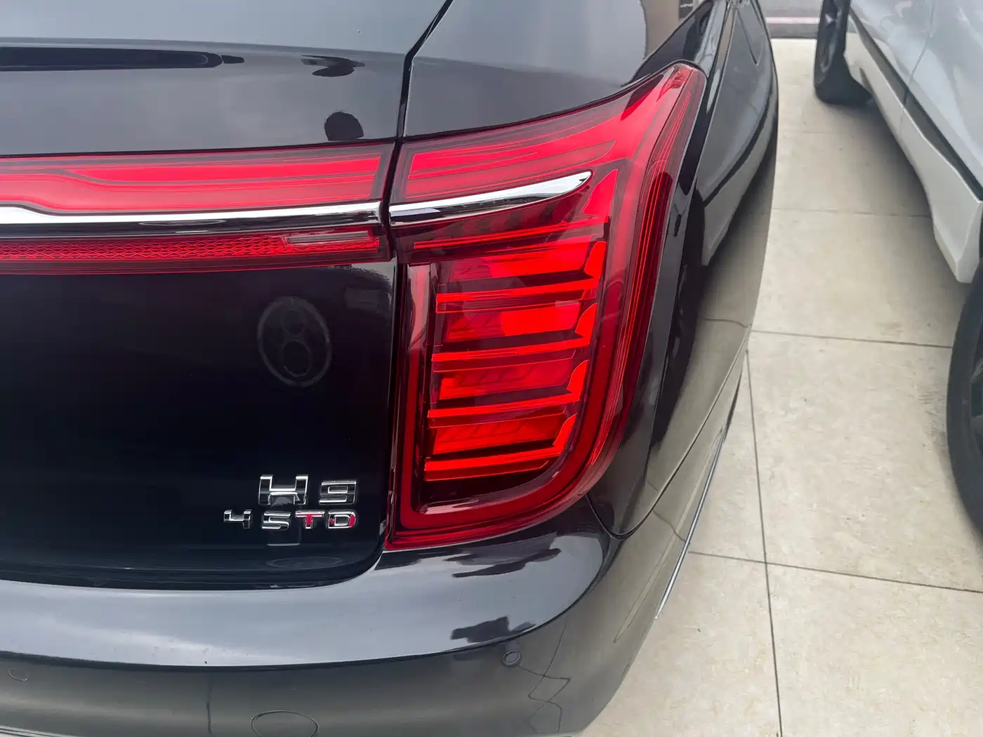 Hongqi H9 2021 2020 2.0T Smart Connection Qi Xiang Edition