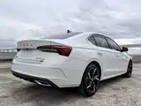 Фото 5 - Škoda Octavia
