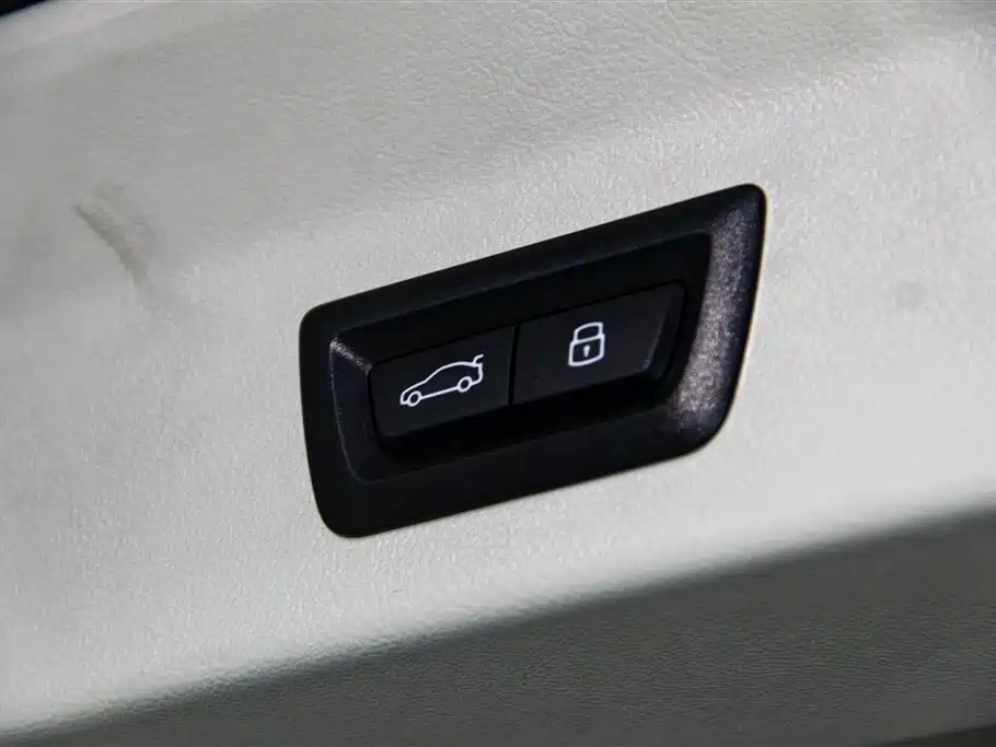 BMW X3 2023 Facelift xDrive30i Leading M Night Package фото 33