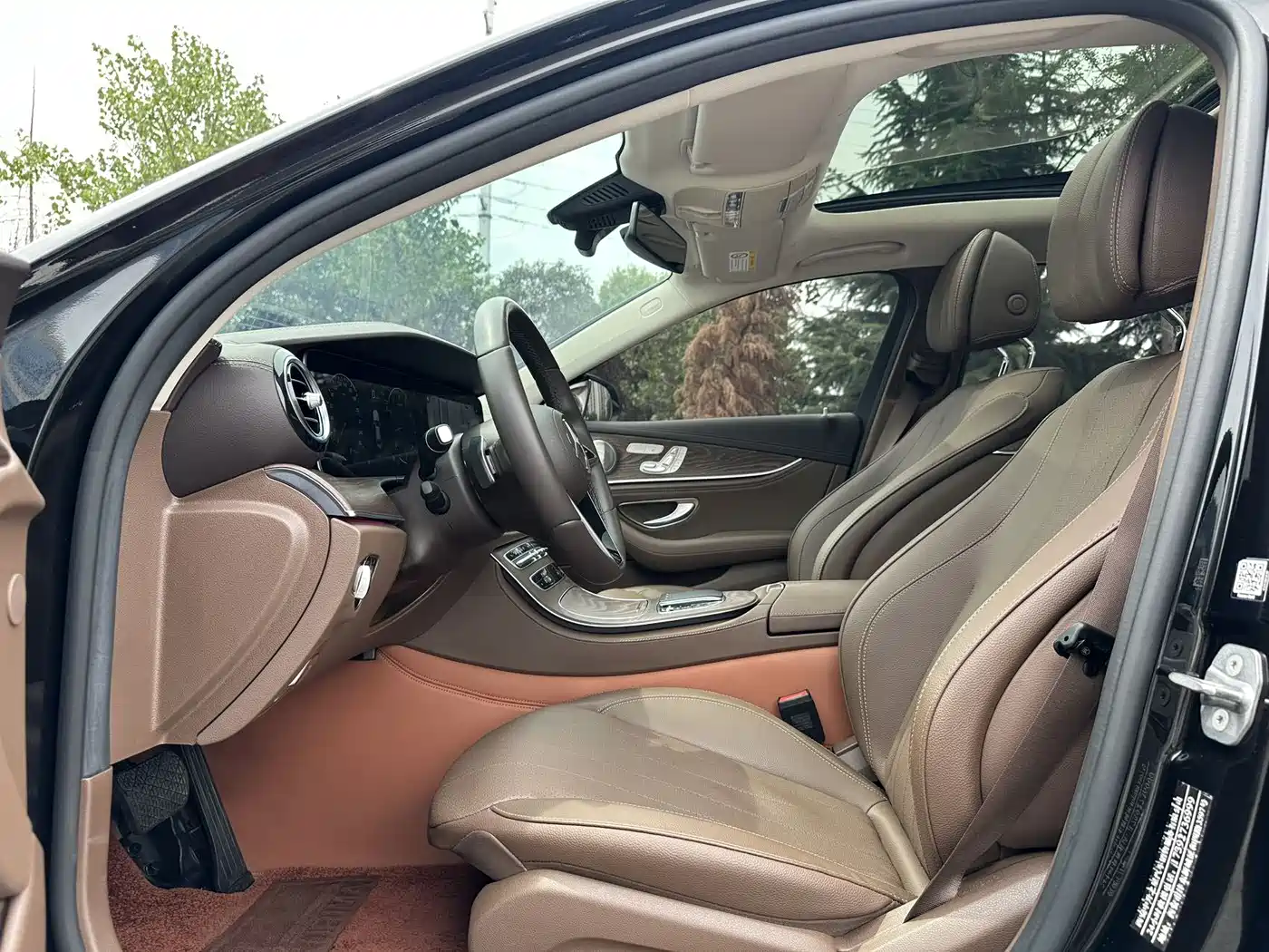 Mercedes-Benz E-Class 2023 E 300 L Luxury фото 5