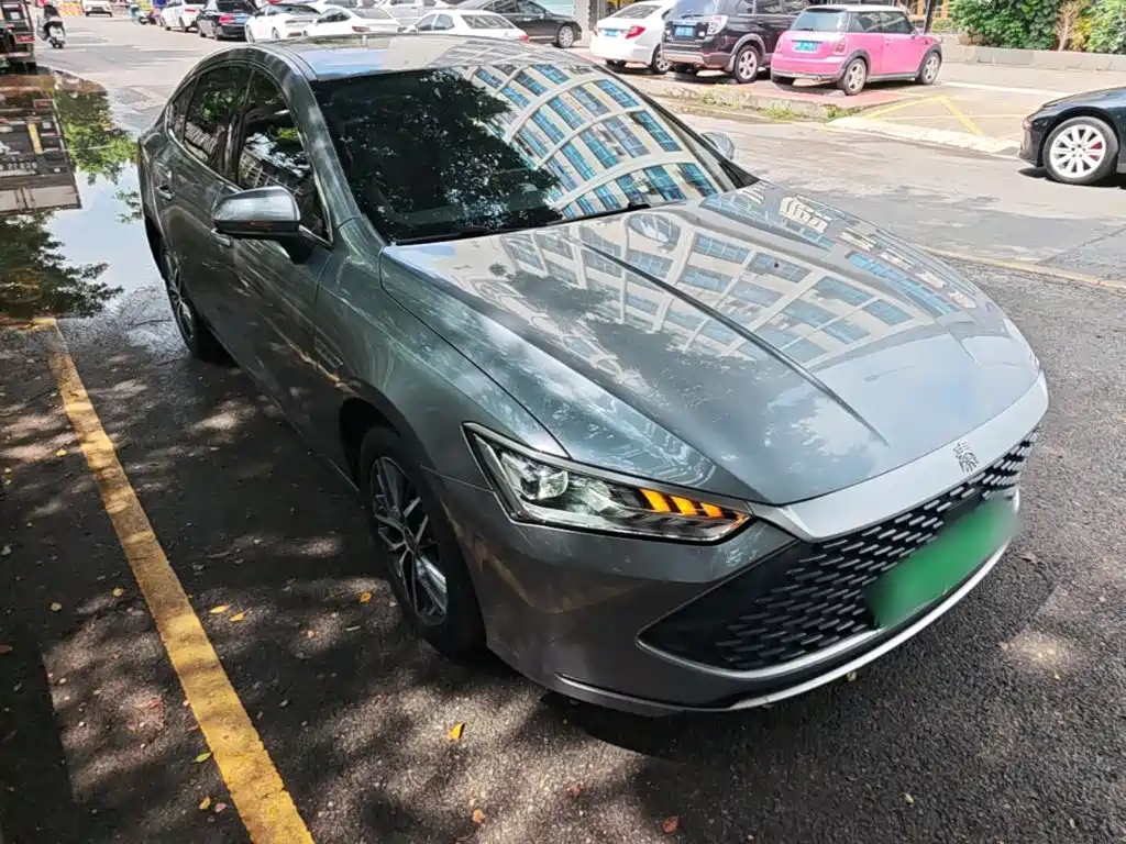 BYD Qin PLUS 2021 2021 DM-i 120KM Flagship