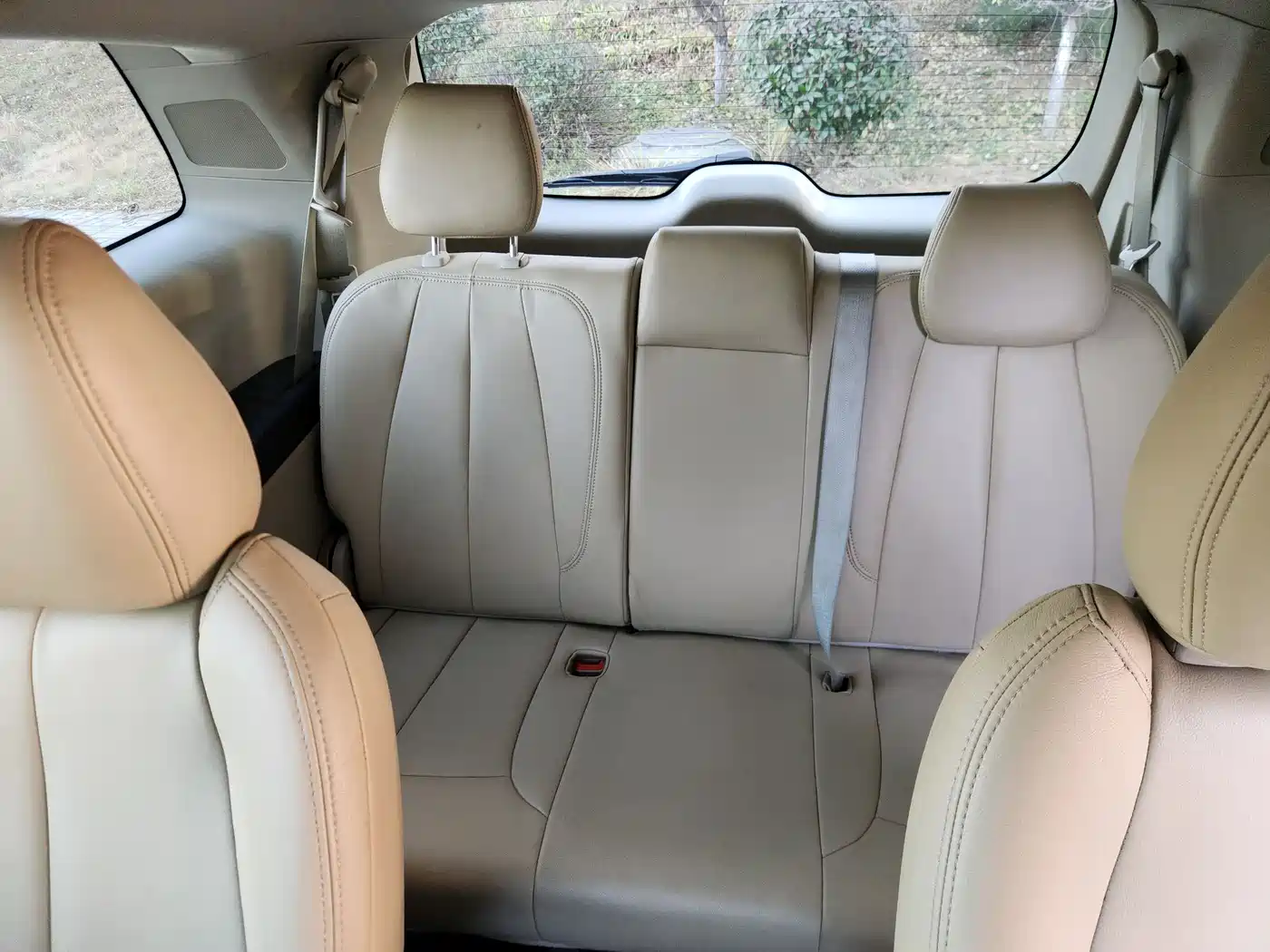 Buick GL8 2015 2.4L Luxury Business Exclusive Edition фото 15