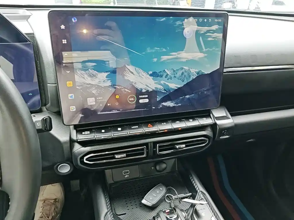 Haval Second-Generation Big Dog New Energy 2023 2023 DHT-PHEV 105km Trendy Electric Edition Plus