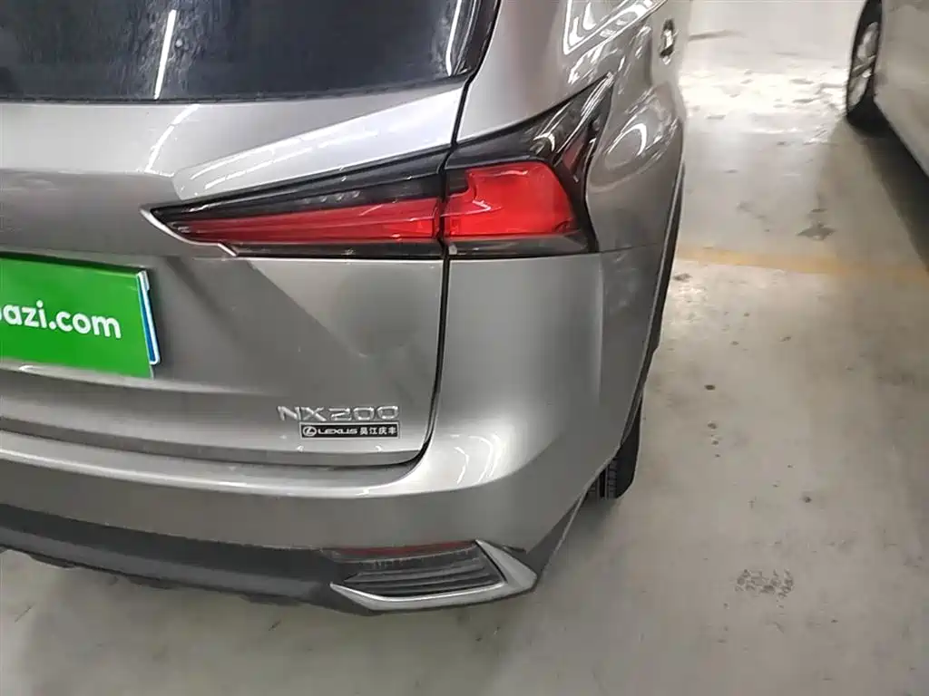 Lexus NX 2017 200 FWD Sharp Edition фото 8