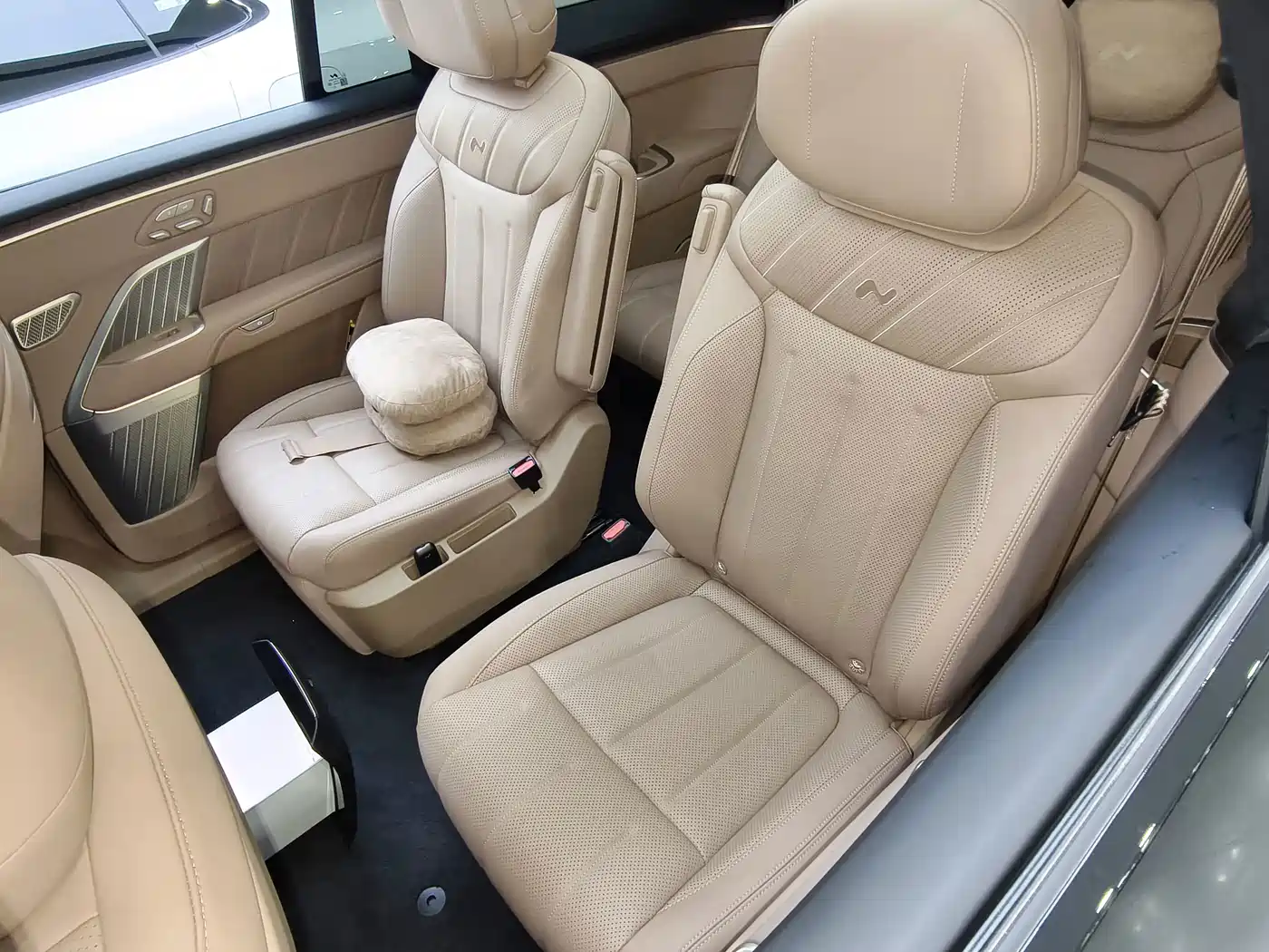 Ledao L90 2025 2025 AWD Base Model
