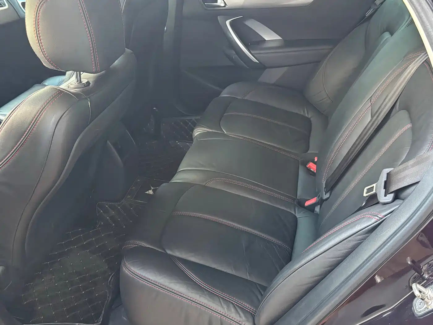 DS 5LS 2018 2016 1.6T Style Edition THP160