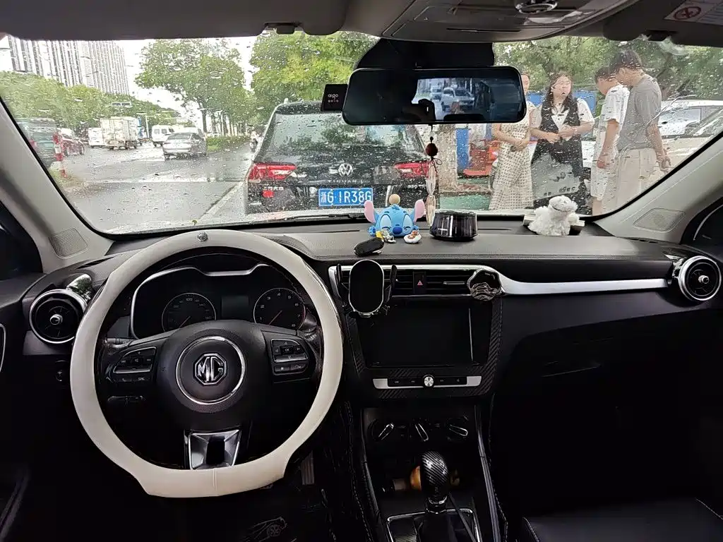 MG ZS 2018 2018 1.5L Automatic Luxury China V