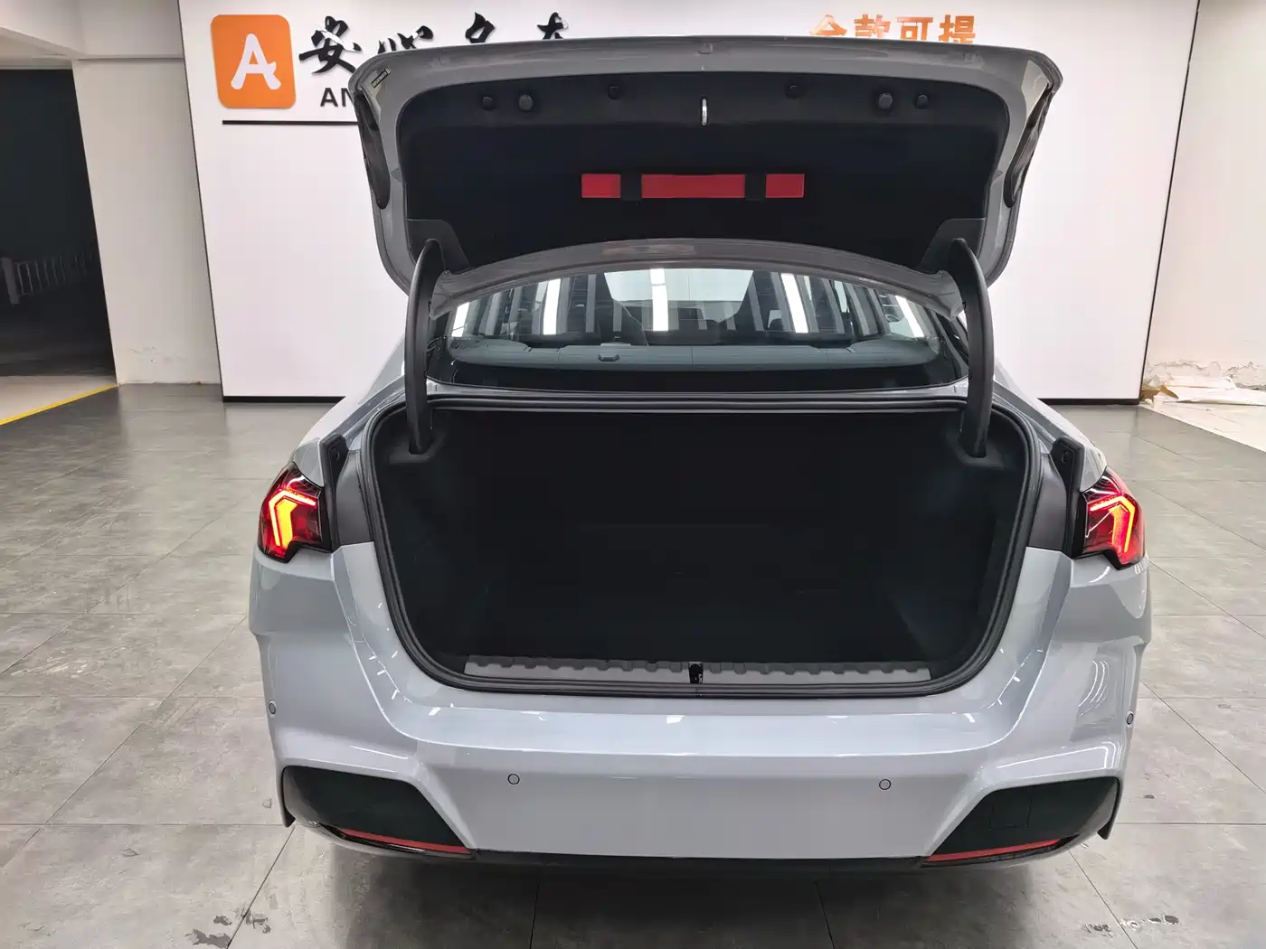 BMW 2 Series 2025 225L M Sport Moonlight Package фото 5