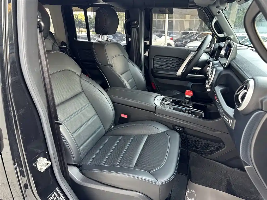 BAIC ORV Beijing Offroad BJ40 2023 2.0T Auto 4WD Urban Hunter Knight Edition фото 20