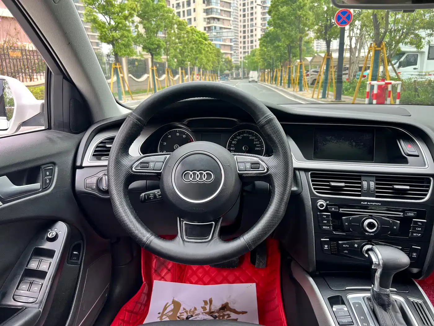 Audi A4L 2013 35 TFSI Automatic Standard фото 9