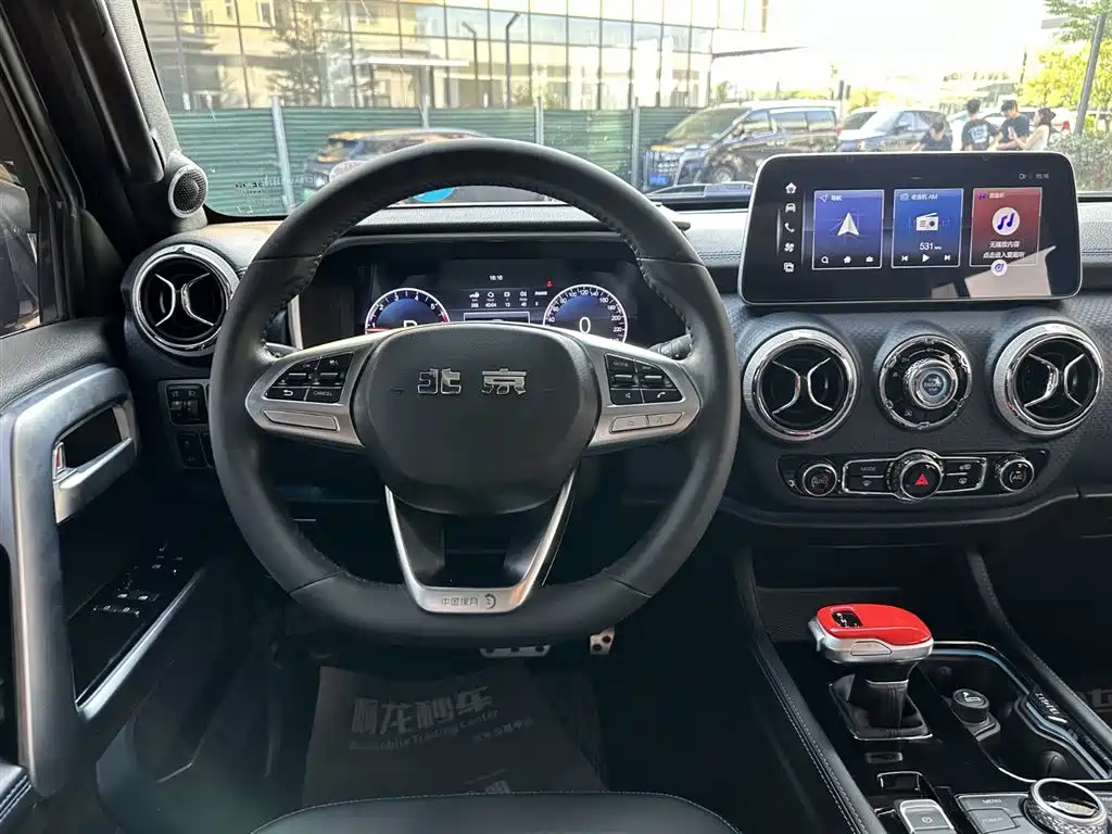 BAIC ORV Beijing Offroad BJ40 2023 2.0T Auto 4WD Urban Hunter Knight Edition фото 11