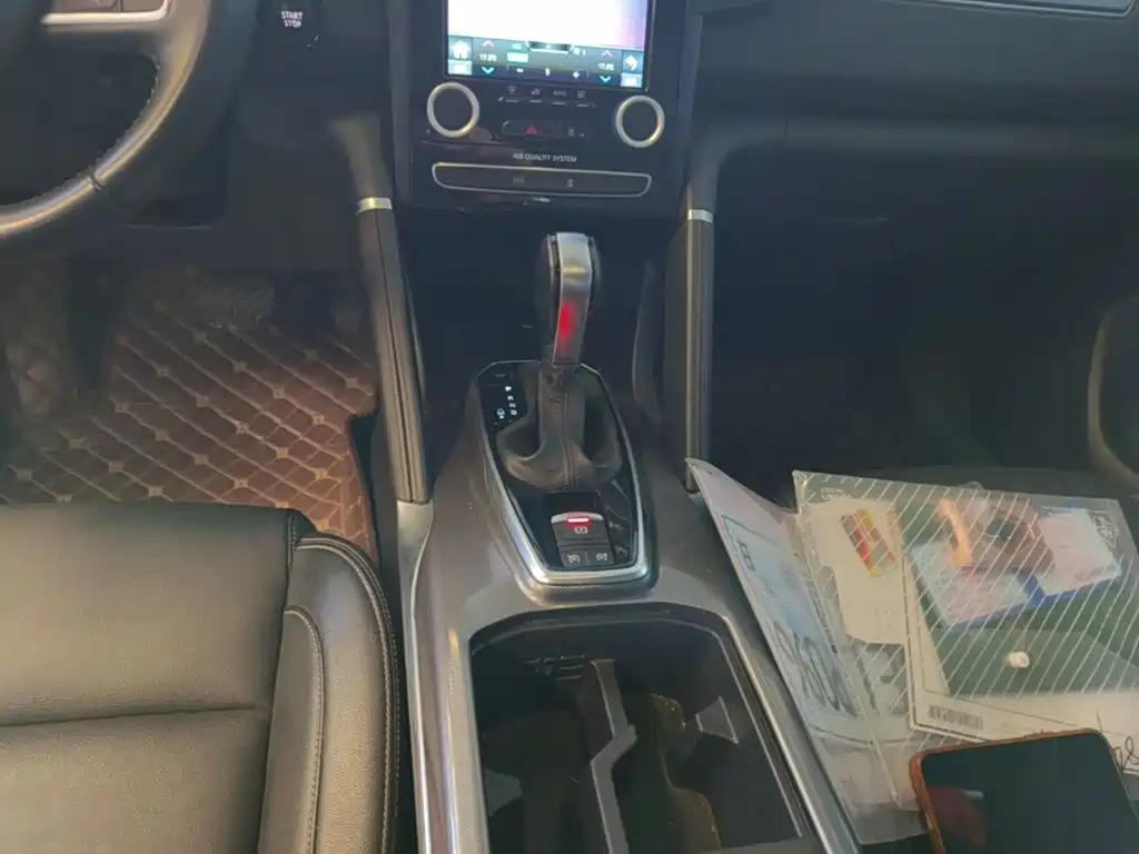Renault Koleos 2018 2018 2.0L 2WD Luxury Edition