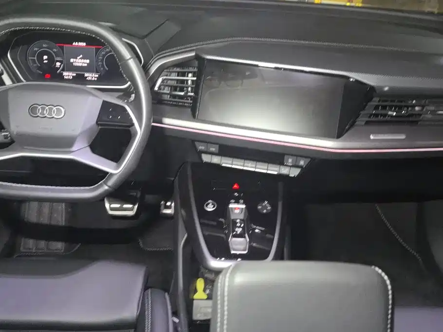 Audi Q4 e-tron 2024 2024 40 e-tron Pioneer Edition