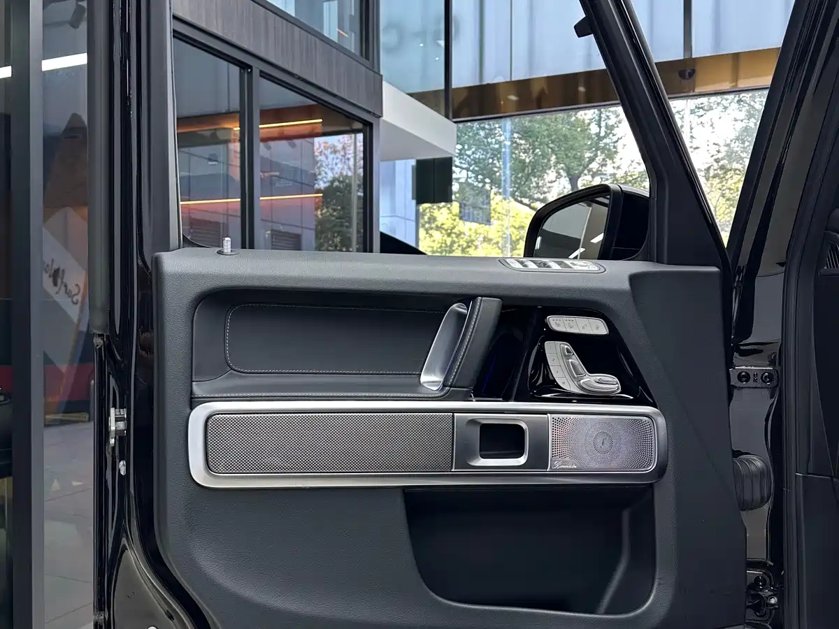 MERCEDES-BENZ G CLASS