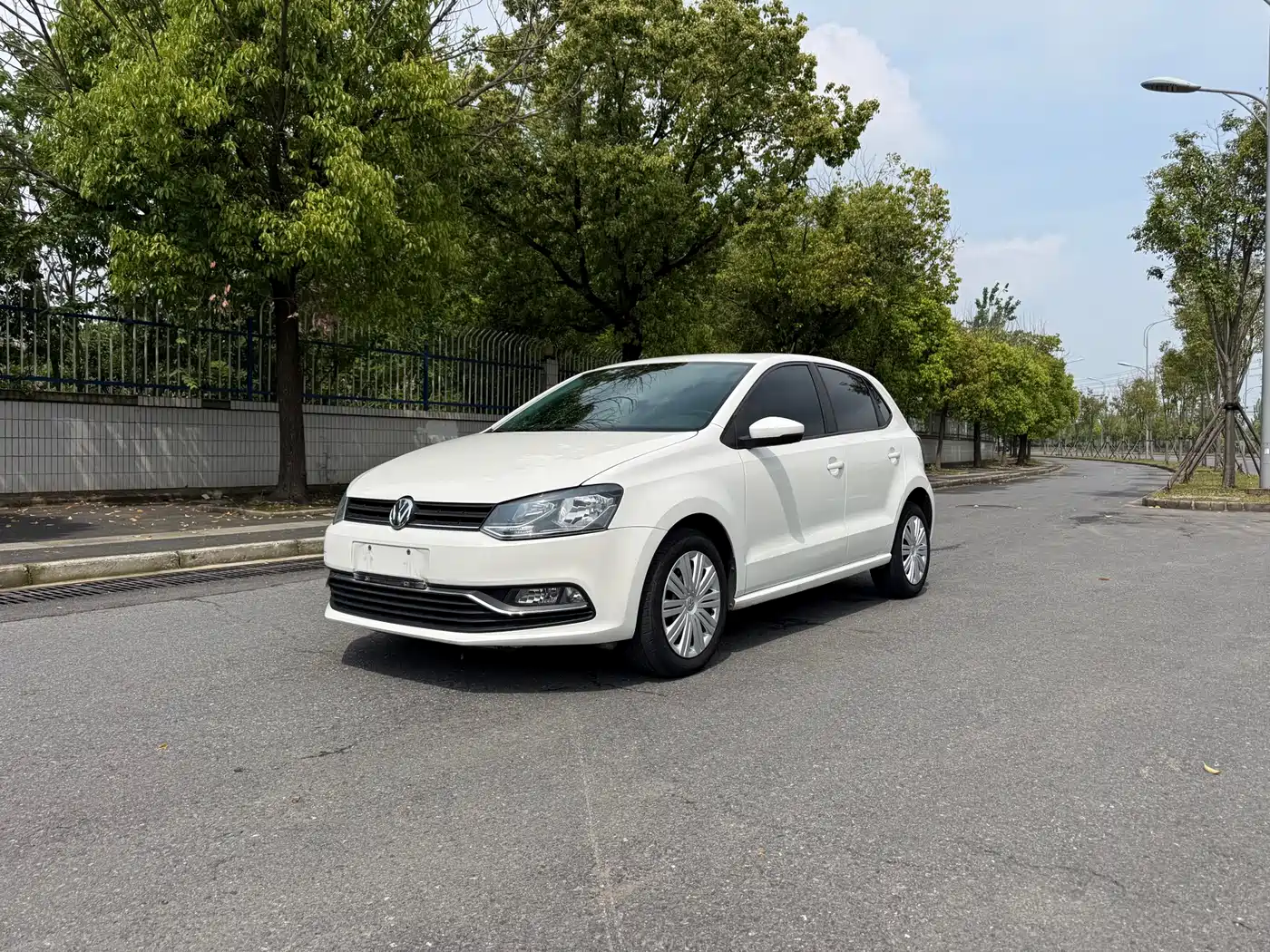 Volkswagen Polo 2016 1.6L Automatic Comfort