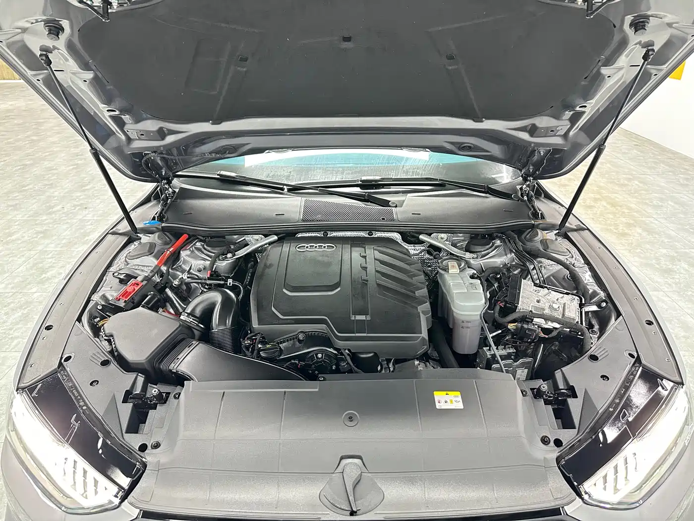 Audi A7L 2022 45 TFSI quattro S-line Wind Rider фото 16