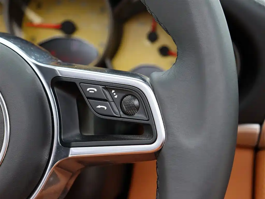 Photo 15 - Porsche 911