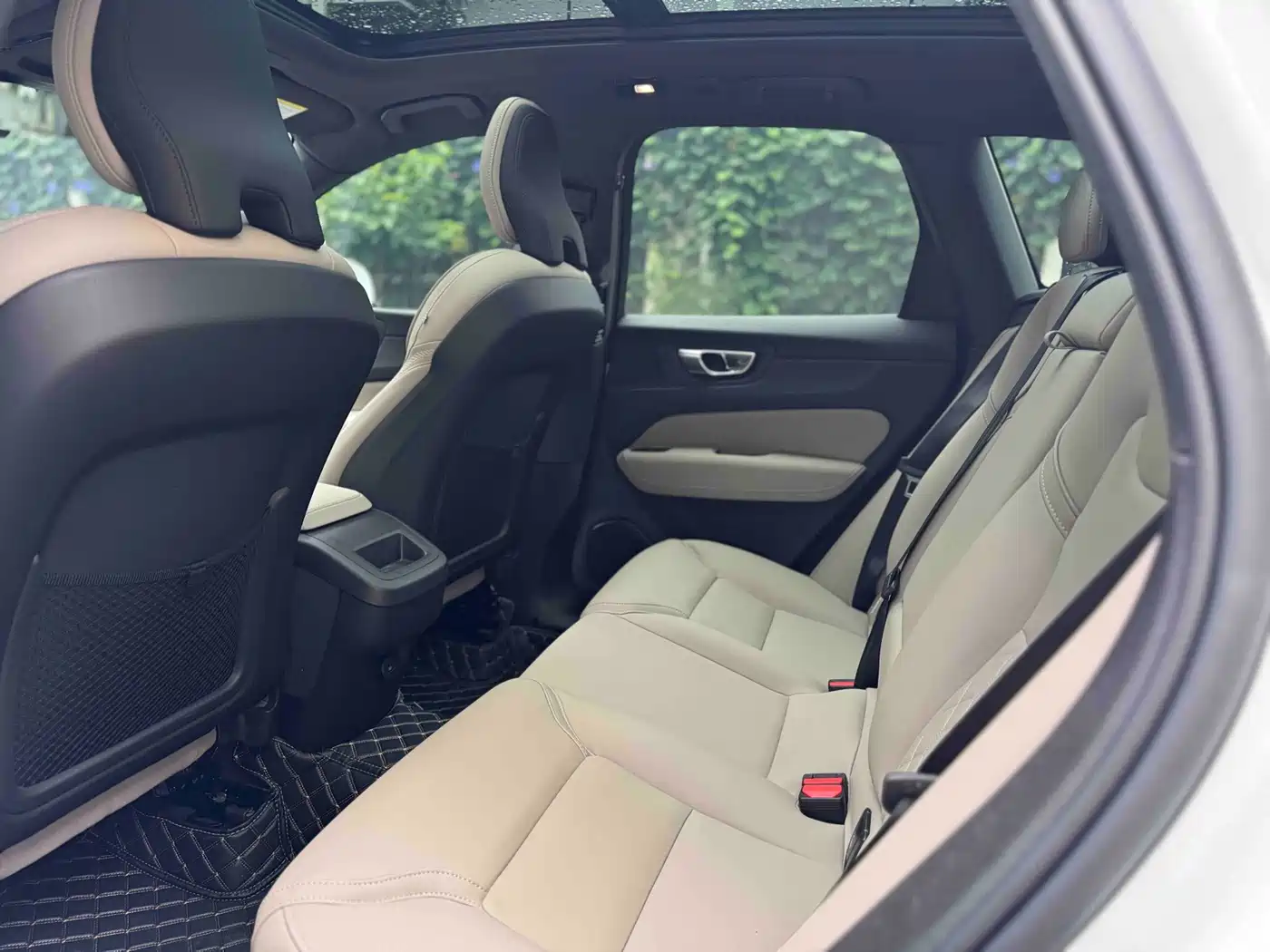 Volvo XC60 2025 2026 Model B5 AWD Smart Elite Luxury
