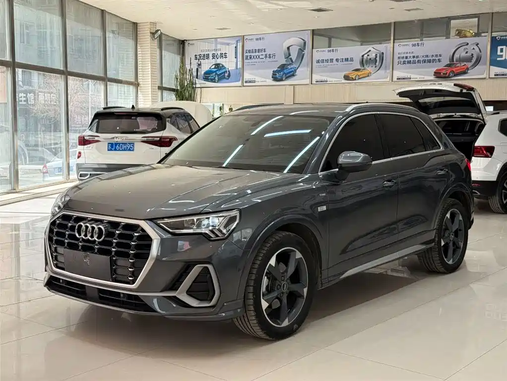 Audi Q3 2022 35 TFSI Fashion Dynamic