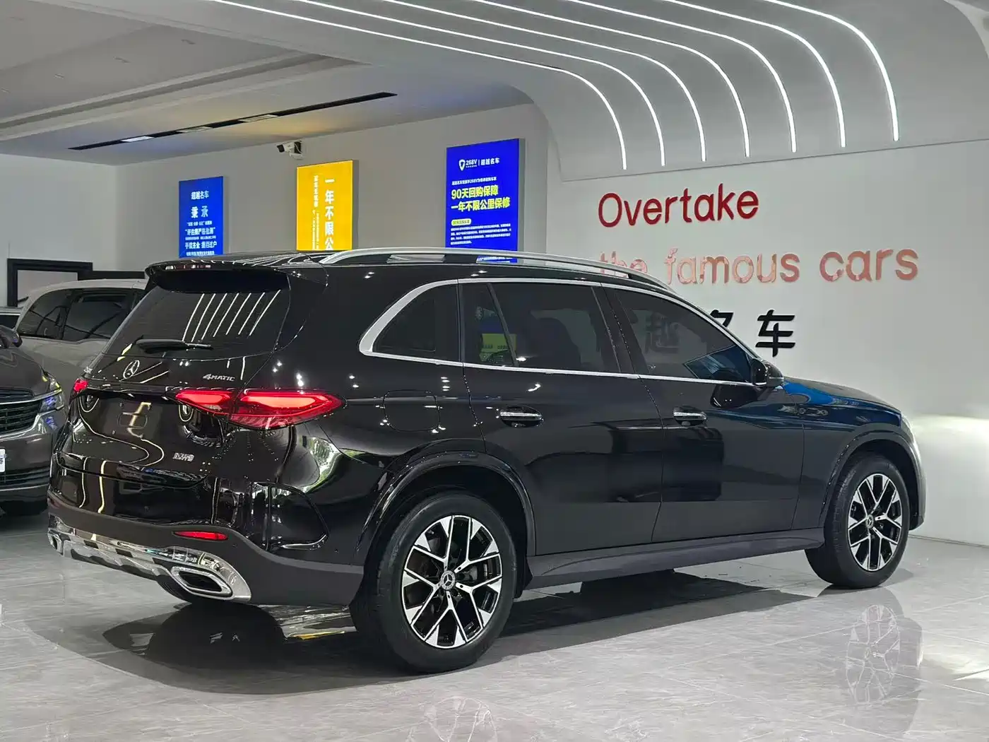 Mercedes-Benz GLC 2024 GLC 260 L 4MATIC Luxury 5-seater фото 6