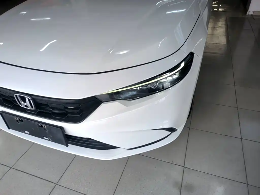 Фото 24 - Honda Integra