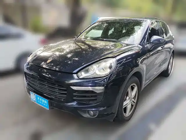 Porsche Cayenne 2014 Cayenne Platinum Edition 3.0T — фото 1