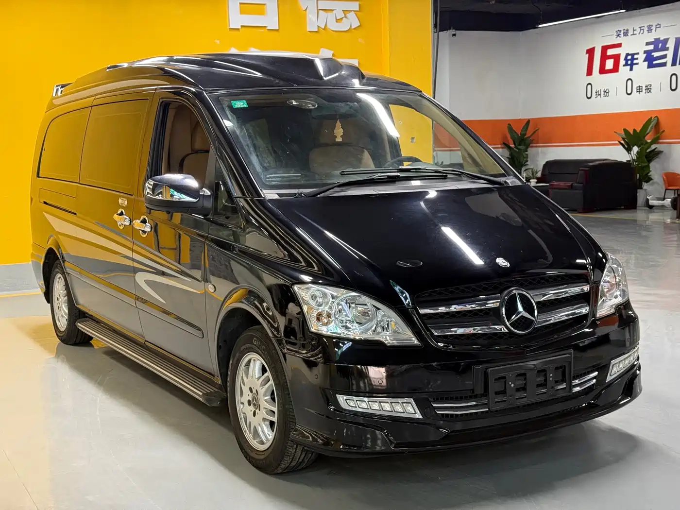 Mercedes-Benz Vito 2015 3.0L Elite фото 3