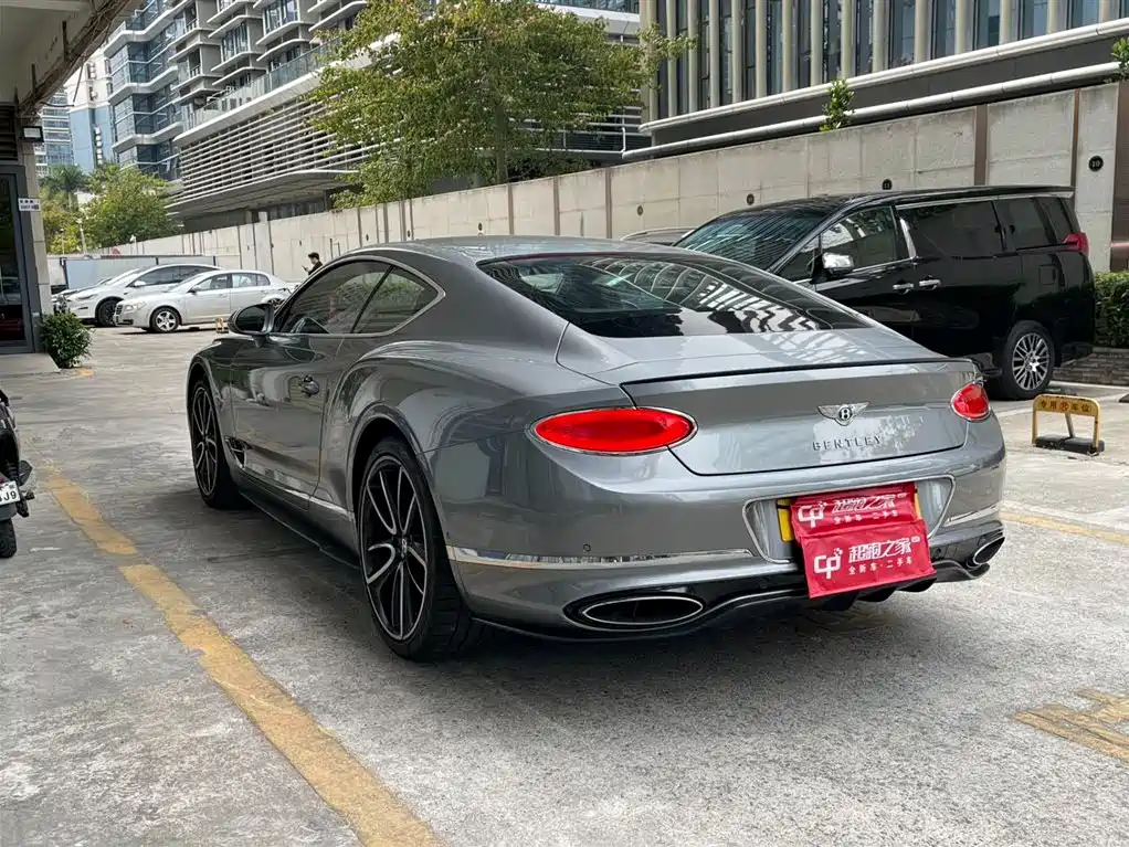 Bentley Continental 2018 6.0T GT W12 фото 7