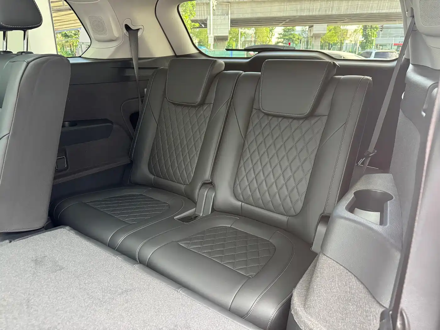 Hongqi HS7 2023 2022 2.0T DCT 2WD ZhiLian QiXiang Edition 7-seater