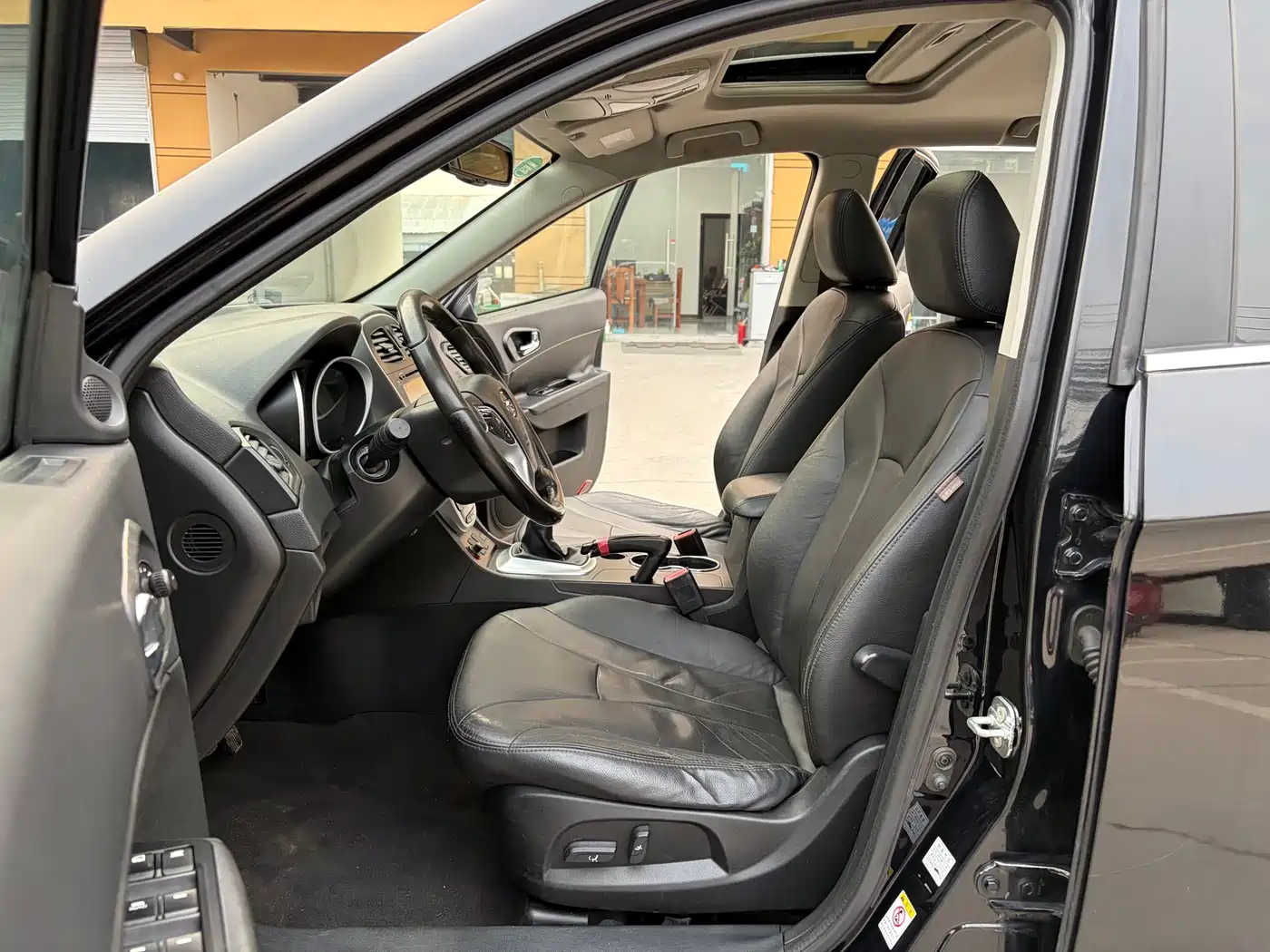 GAC Trumpchi Trumpchi GS5 2014 2.0L Manual 2WD Anniversary Value Edition фото 5