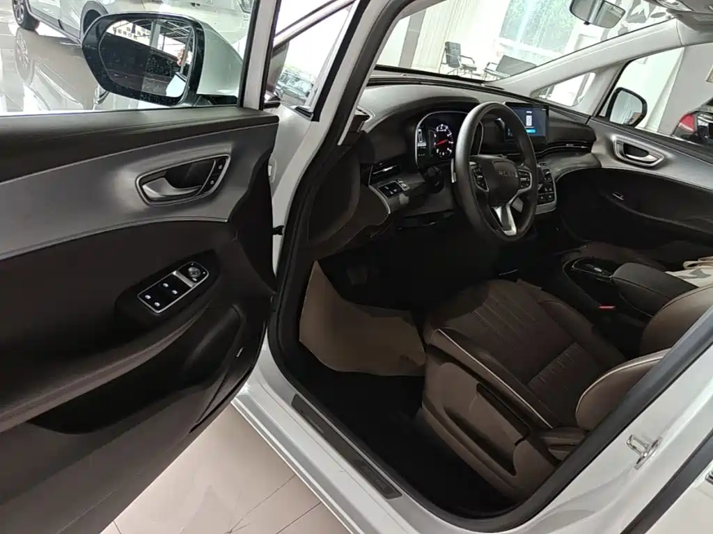 Roewe iMAX8 2024 2023 400TGI Comfort Edition