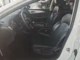 Фото 11 - Roewe i6 MAX EV