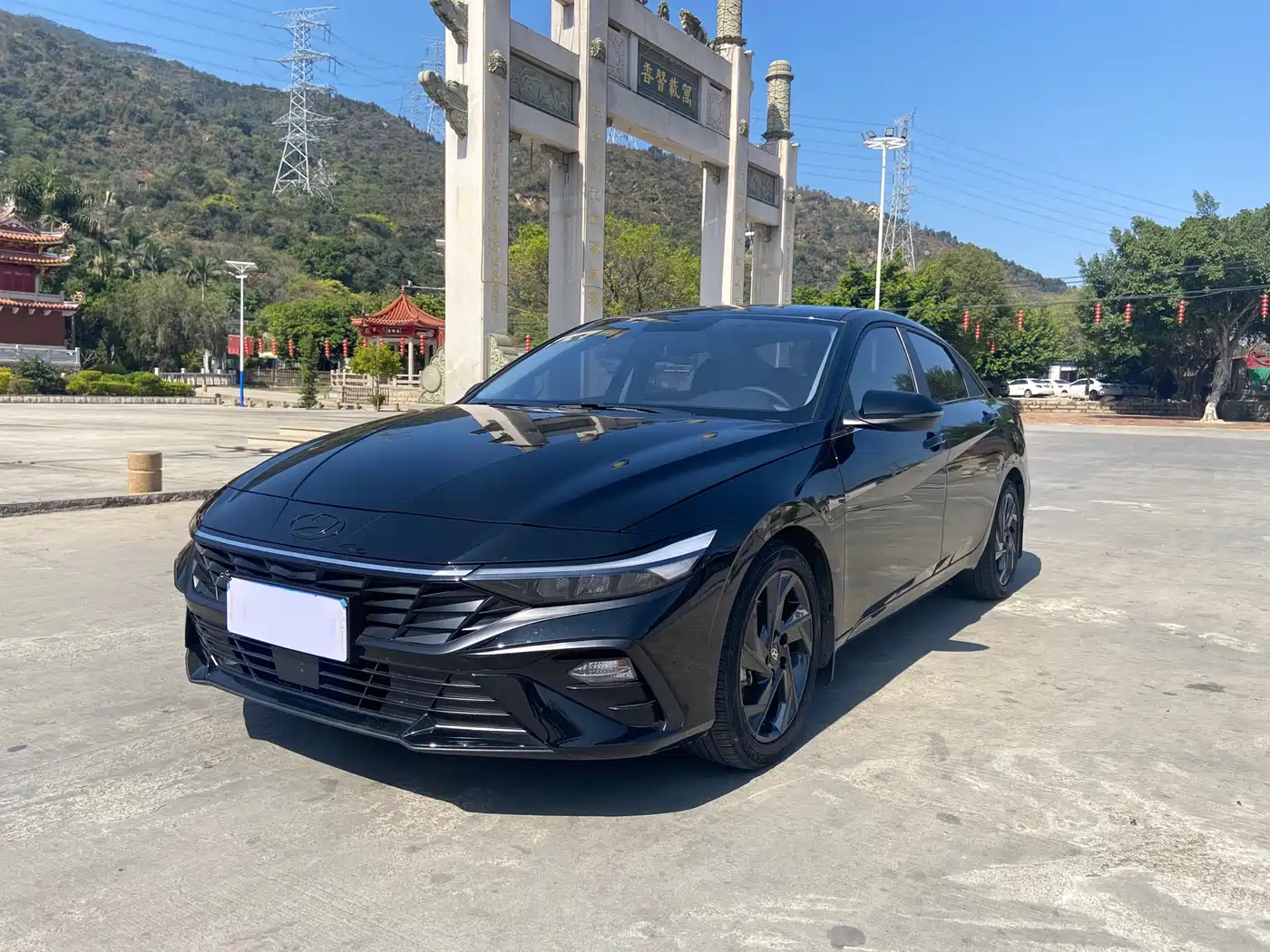 Hyundai Elantra 2023 1.5L CVT GLX Elite Edition