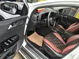 Фото 16 - Kia KX5