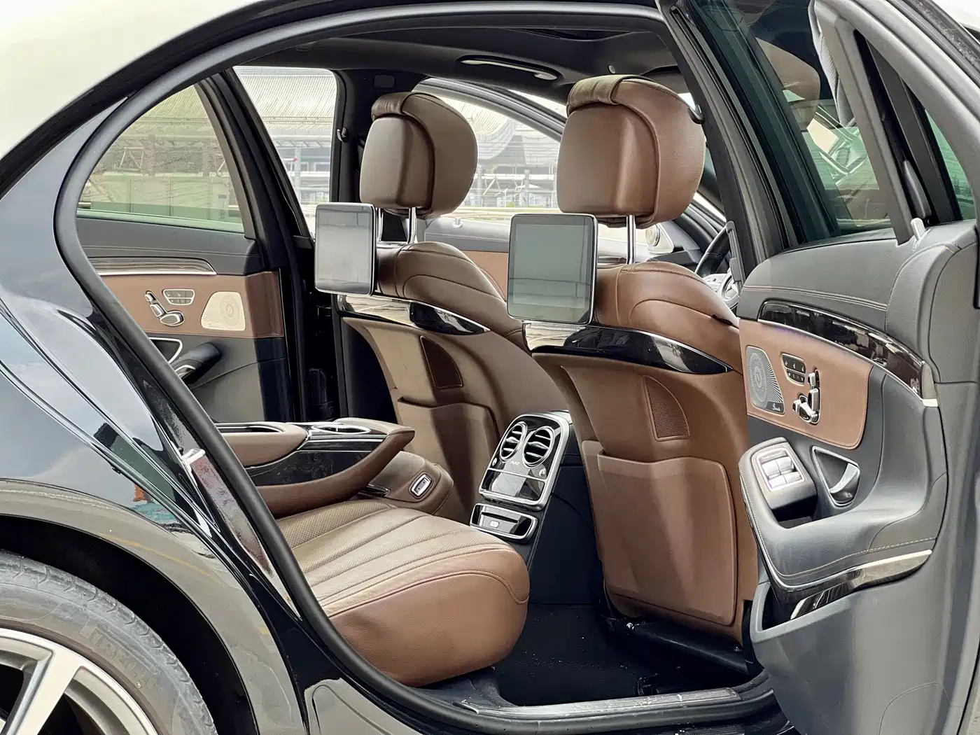 Mercedes-Benz S-Class 2018 S 450 L 4MATIC Excellence Special Edition фото 7