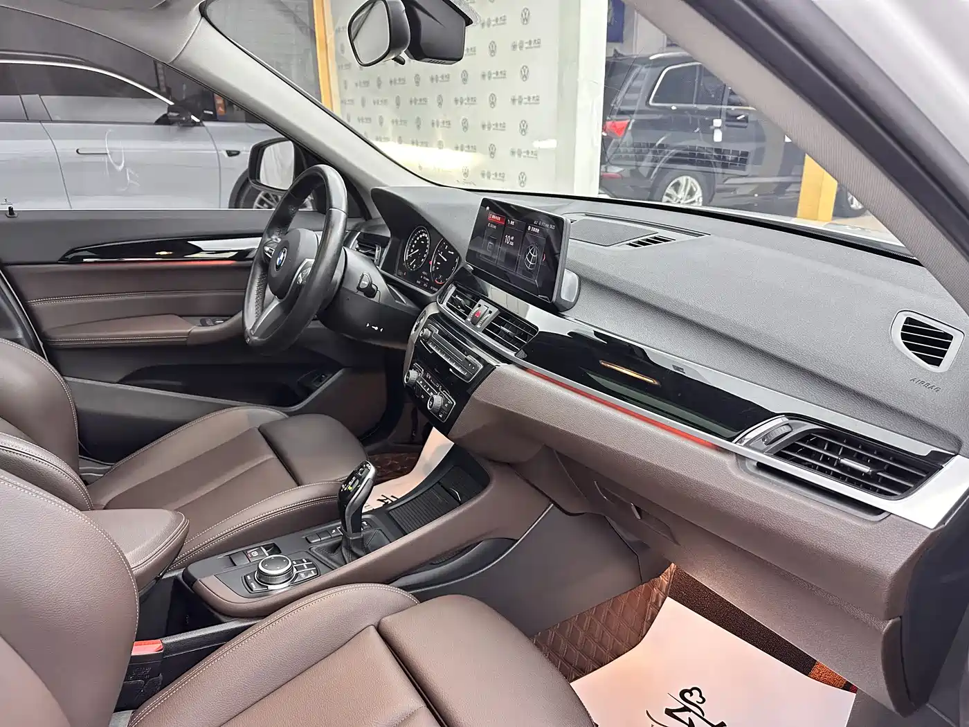 BMW X1 2022 sDrive25Li Leading фото 7