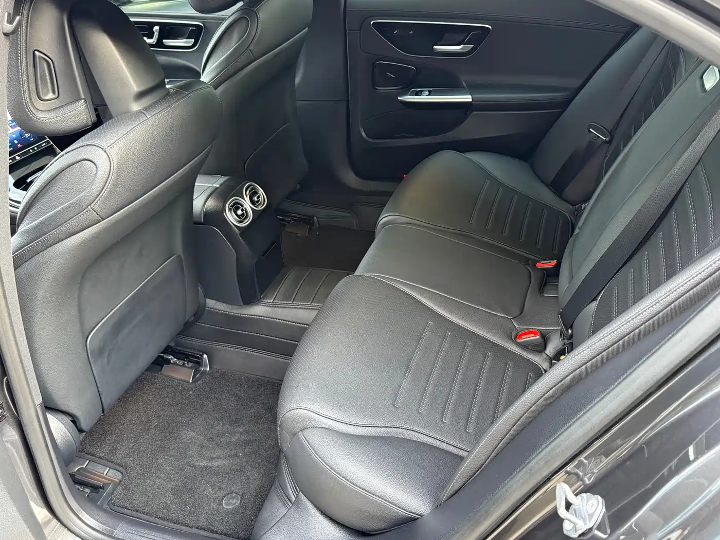 Mercedes-Benz C-Class 2022 C 260 L Sport Edition фото 11