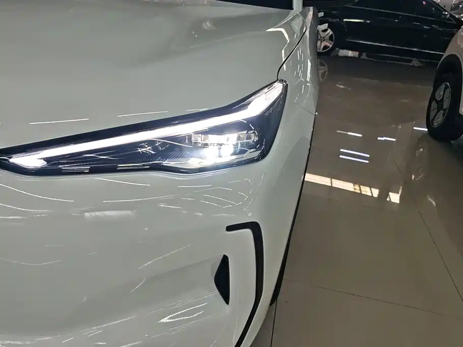 2026 Geely Galaxy Galaxy E5