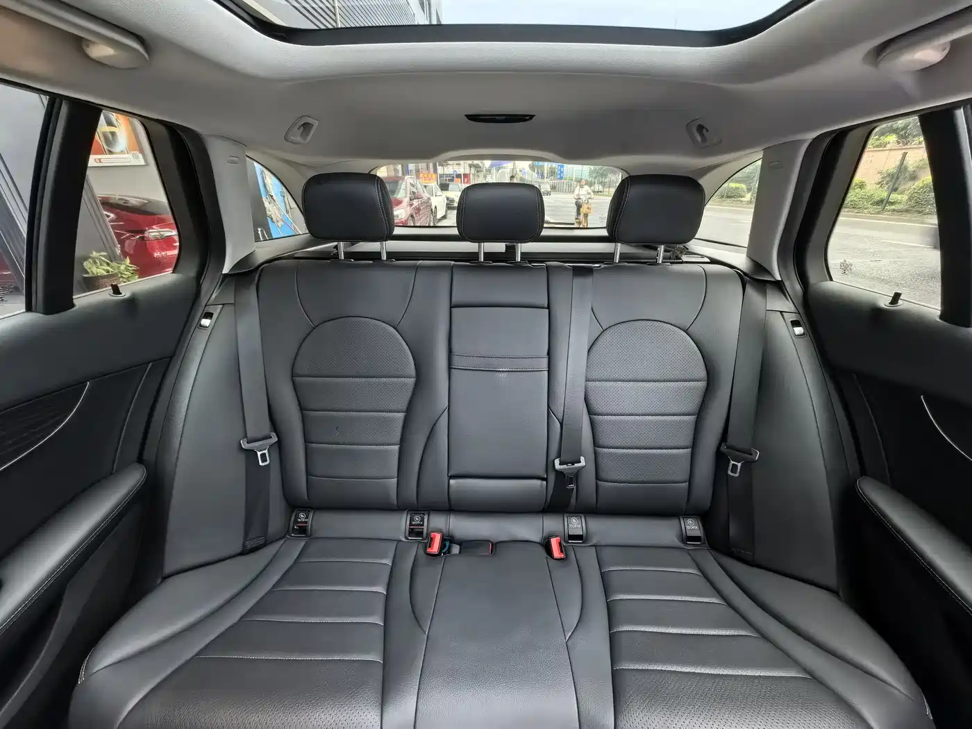 Mercedes-Benz C-Class (Import) 2018 C 200 Estate фото 21