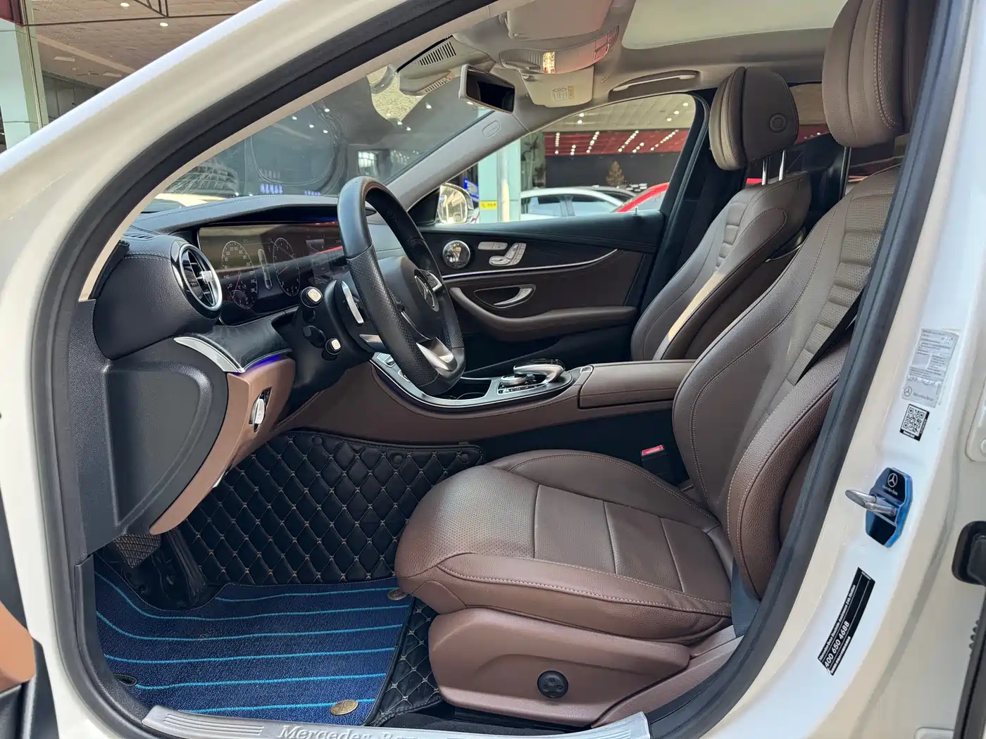 Mercedes-Benz E-Class 2018 Facelift E 300 L Sport Luxury фото 4