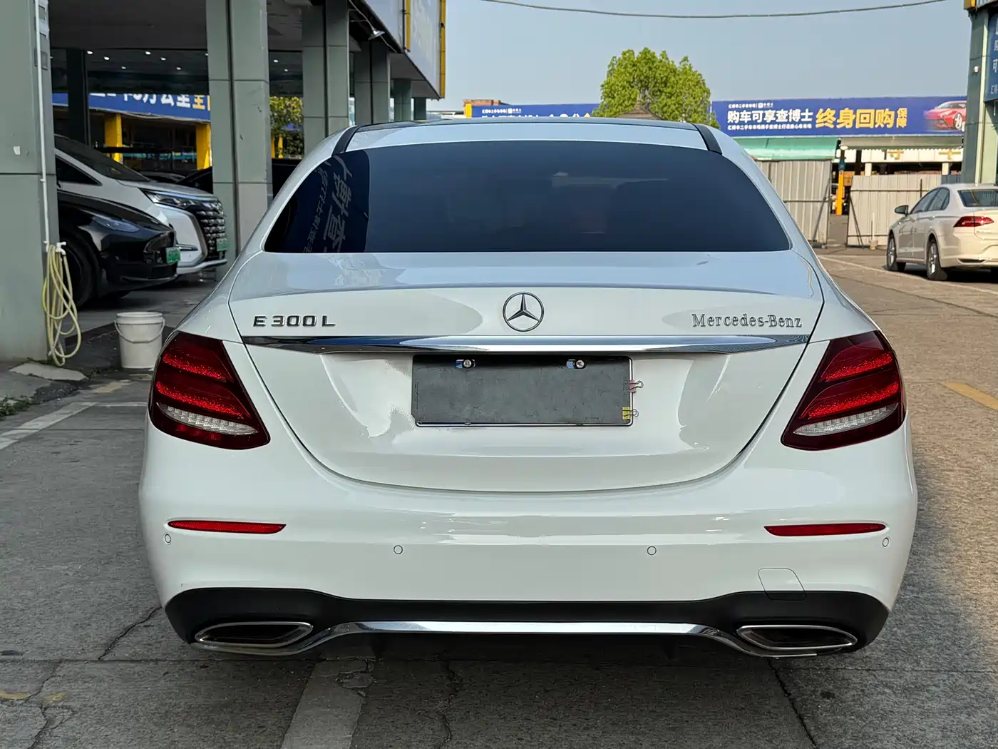 Mercedes-Benz E-Class 2018 Facelift E 300 L Sport Luxury фото 17