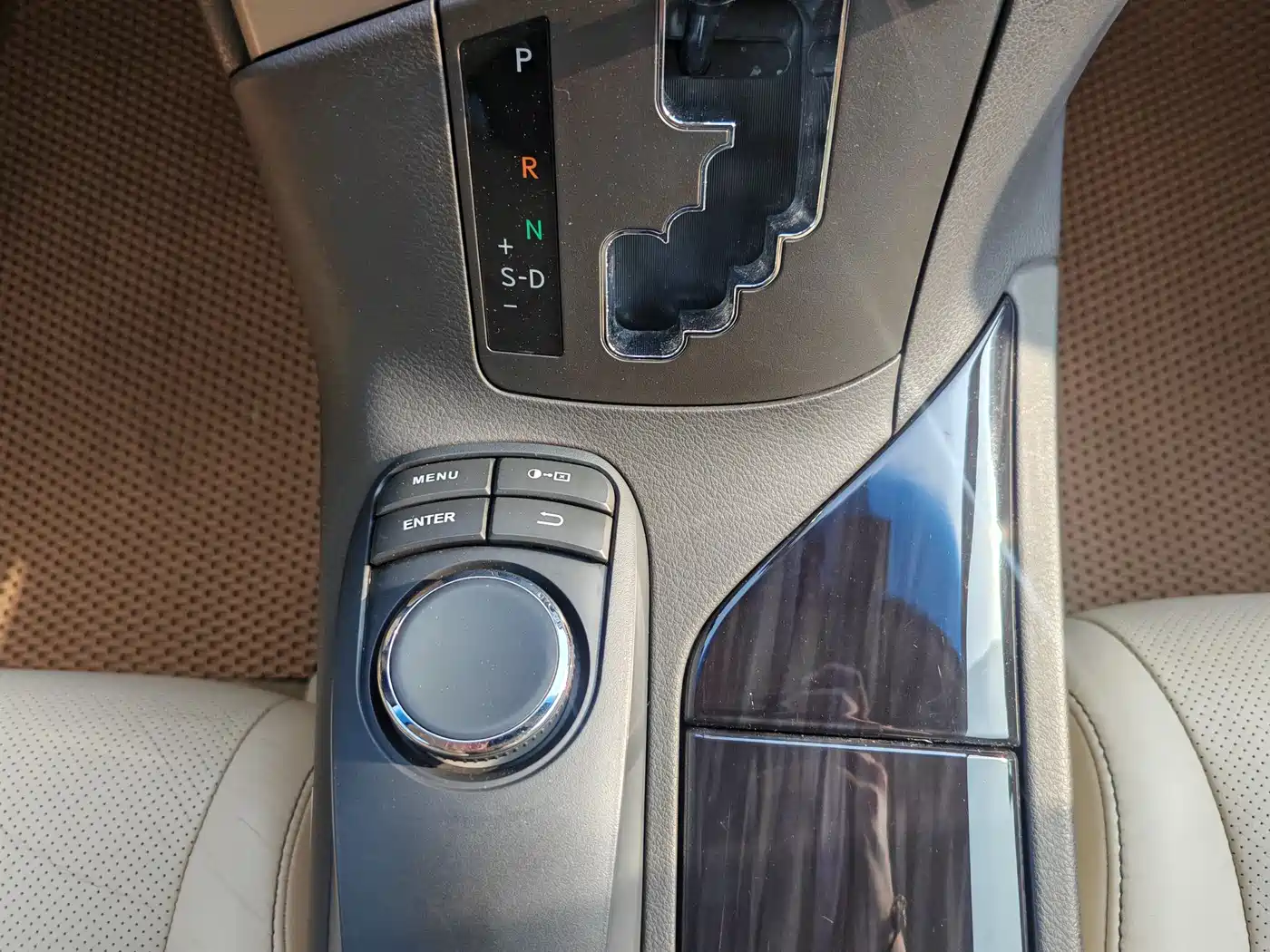Lexus RX Classic 2013 270 Elegance фото 15
