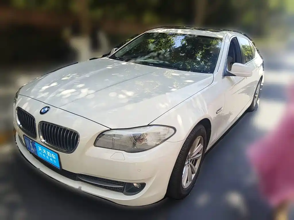 Фото 1 - BMW 5 Series