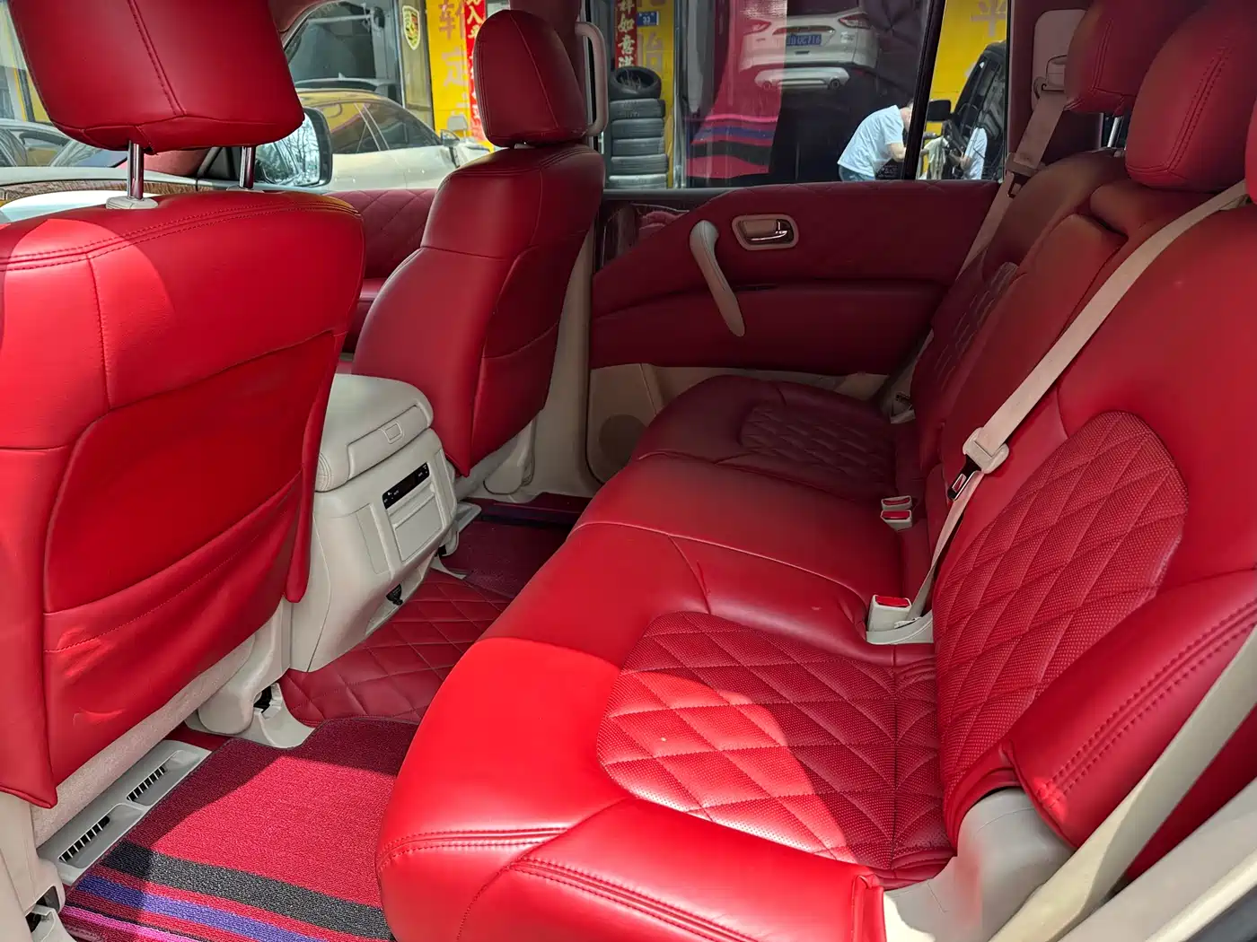 Nissan Patrol 2016 5.6L Standard фото 6