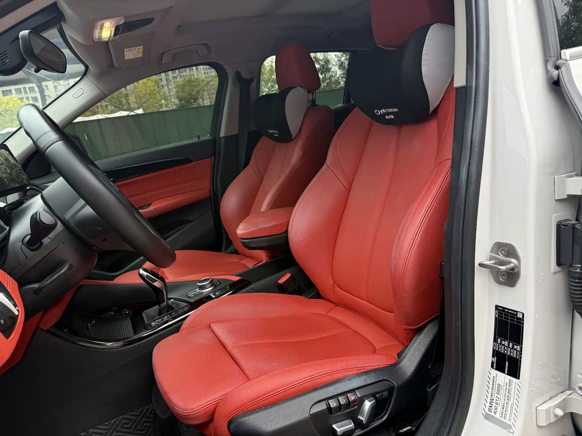 Photo 4 - BMW X2